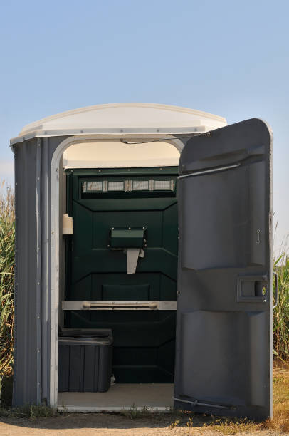 Best Affordable portable toilet rental  in Merritt Park, NY